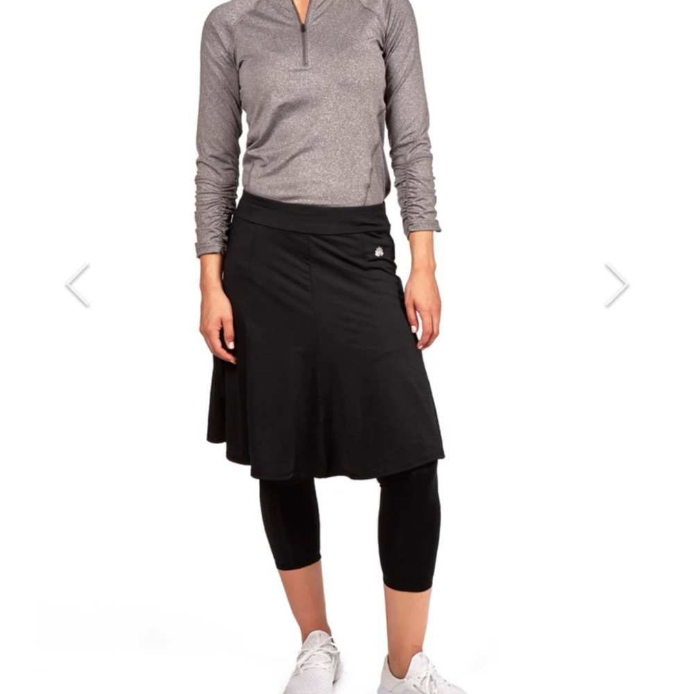 I am selling Ballet Snoga skirt 22" - Black. Size 1X